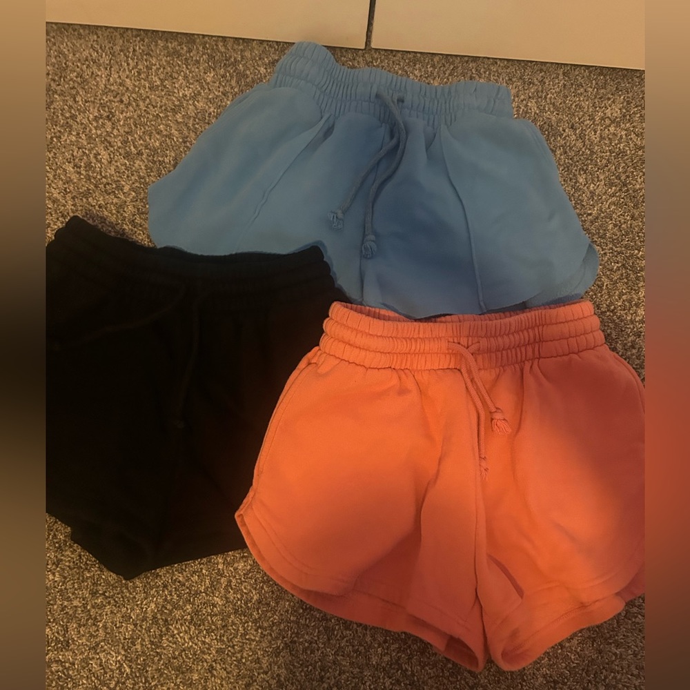 ALL 5 PAIRS INCLUDED comfy sweat shorts